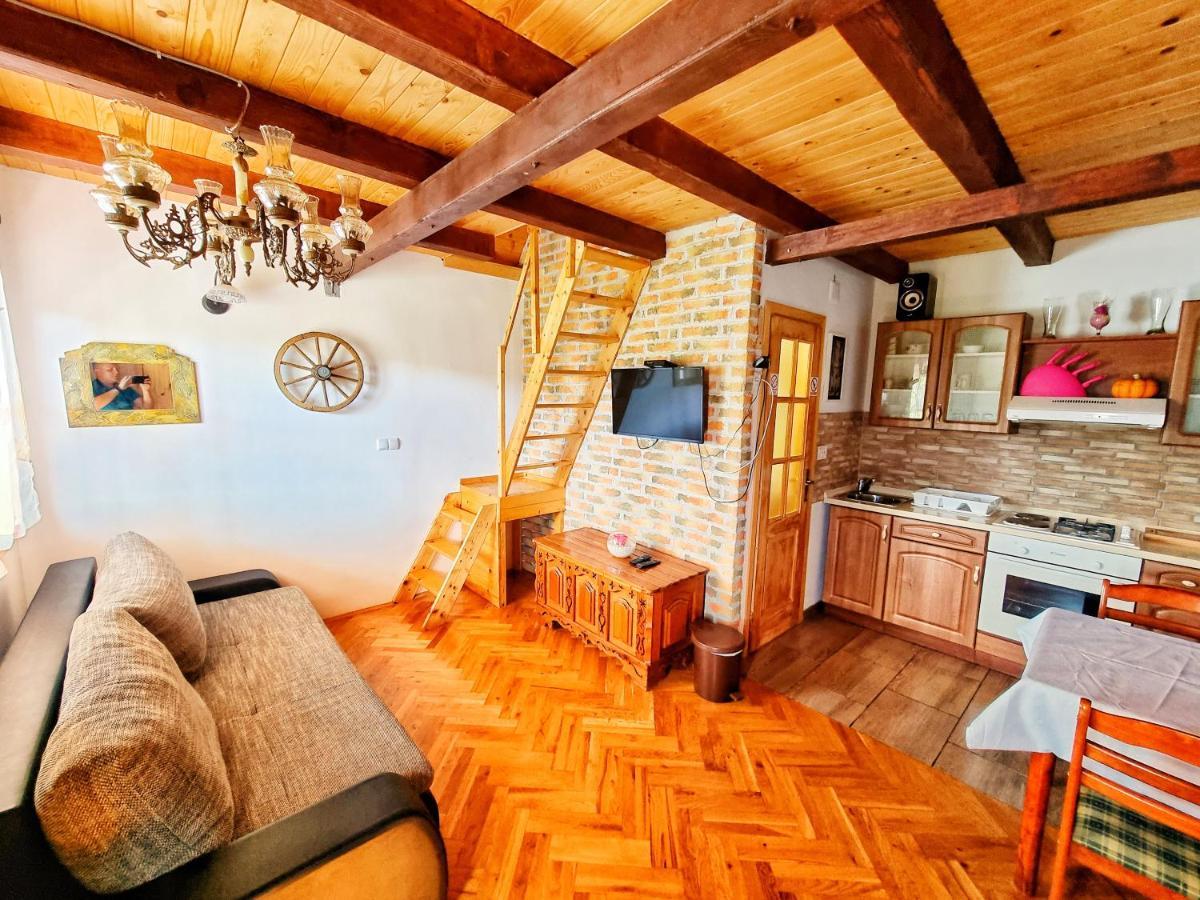 Guesthouse Mreznica- Mreznicka Idila Resort Galovic-Selo ภายนอก รูปภาพ