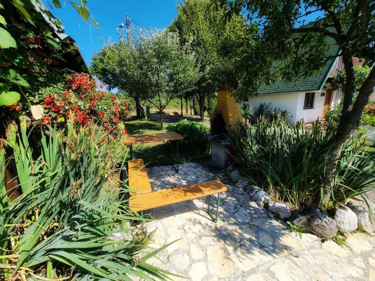 Guesthouse Mreznica- Mreznicka Idila Resort Galovic-Selo ภายนอก รูปภาพ