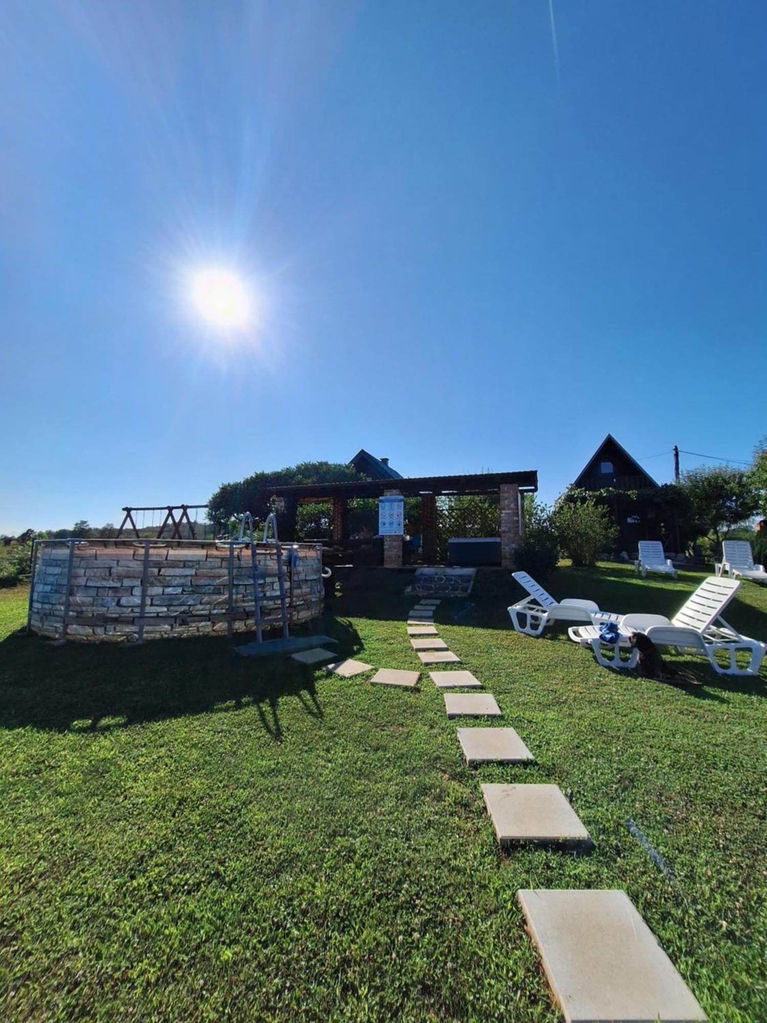 Guesthouse Mreznica- Mreznicka Idila Resort Galovic-Selo ภายนอก รูปภาพ